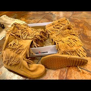 Minnetonka fringe mid calf boots